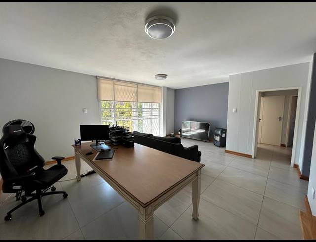 2 BEDROOM APARTMENT FOR SALE IN ZWARTKOP